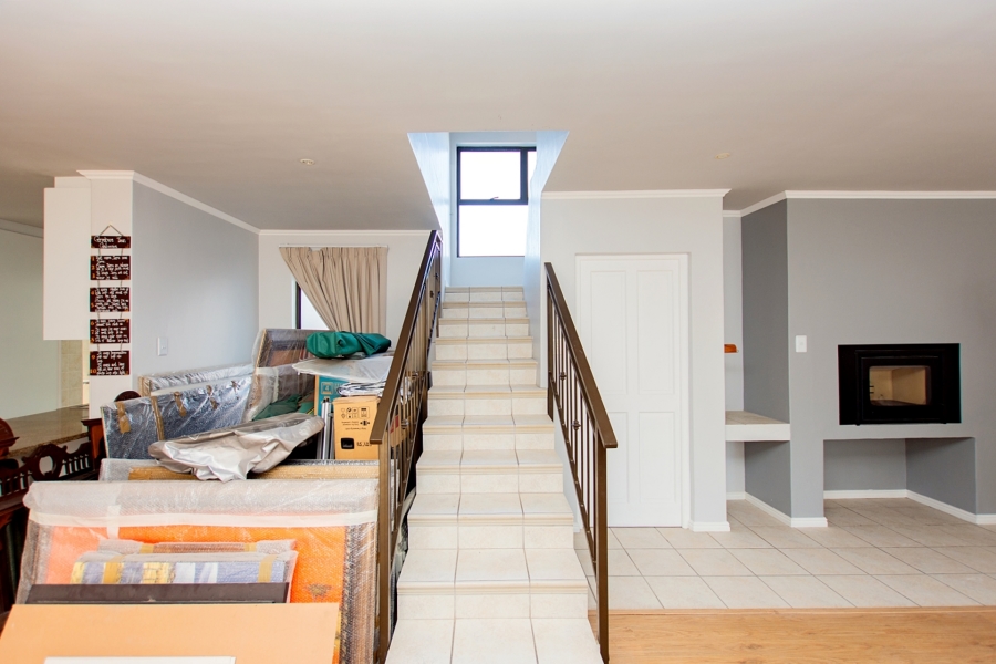 7 Bedroom Property for Sale in Myburgh Park Western Cape